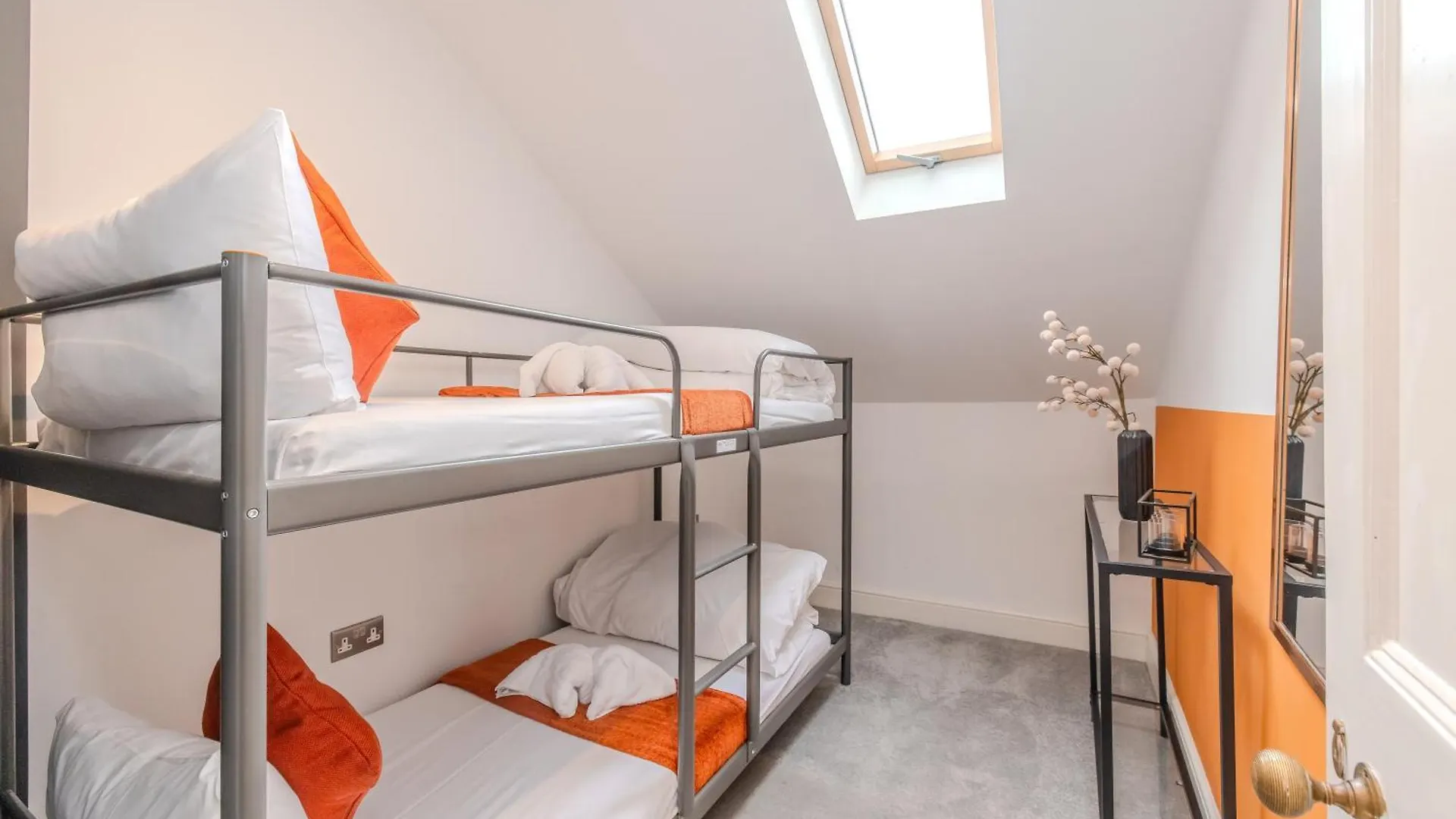 דירה ברייטון Luxe 2-Bedroom With Free Parking בריטניה