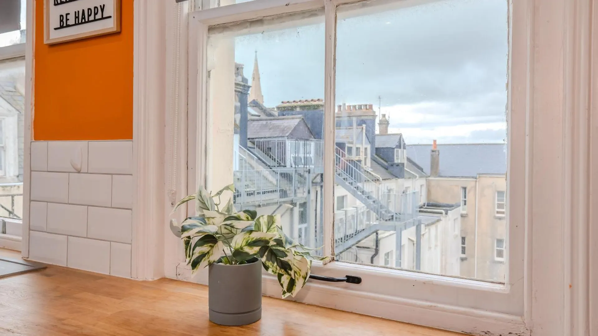 Apartment Luxe 2-Bedroom With Free Parking Brighton